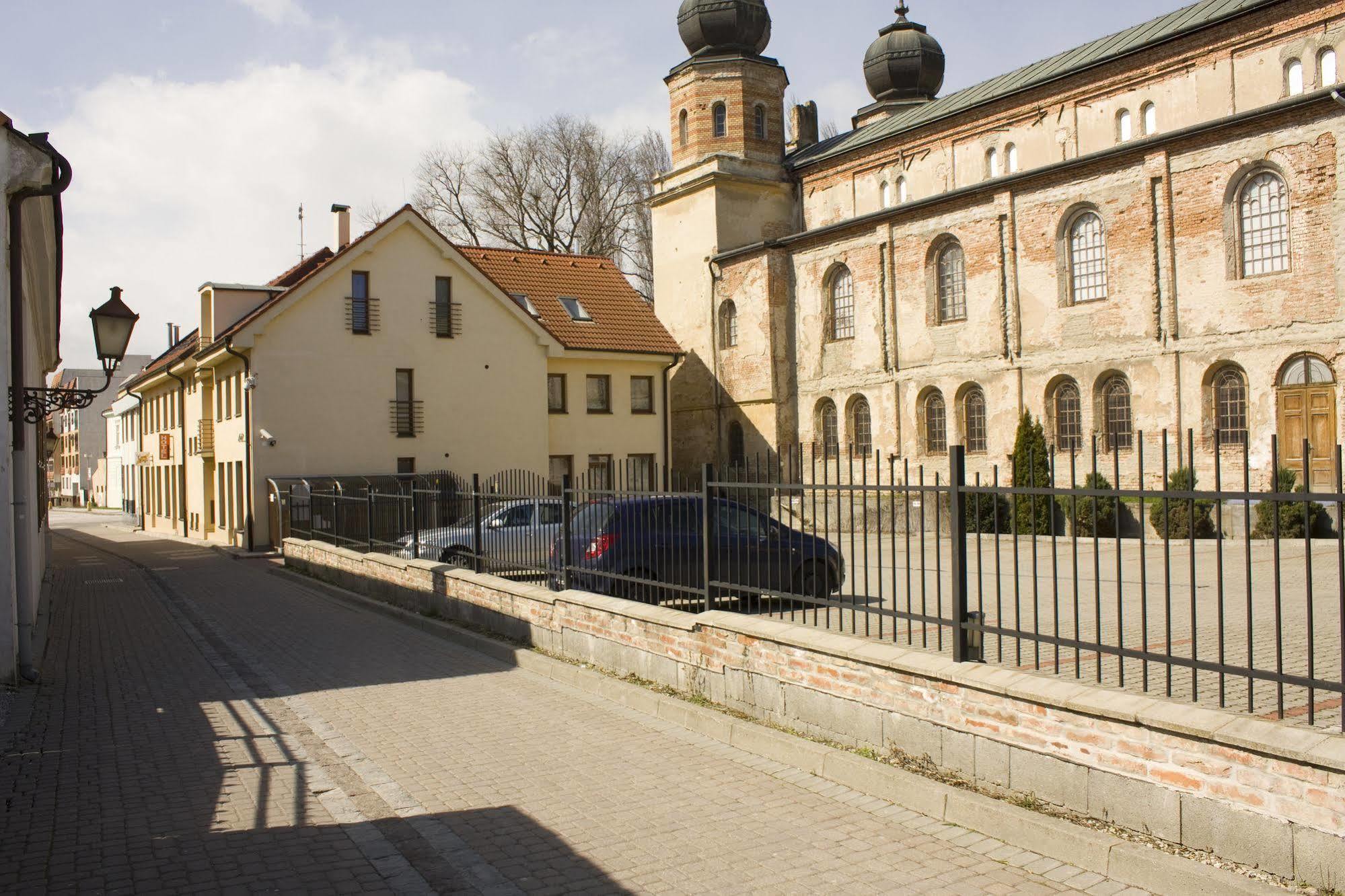 Hotel Premier Trnava Luaran gambar